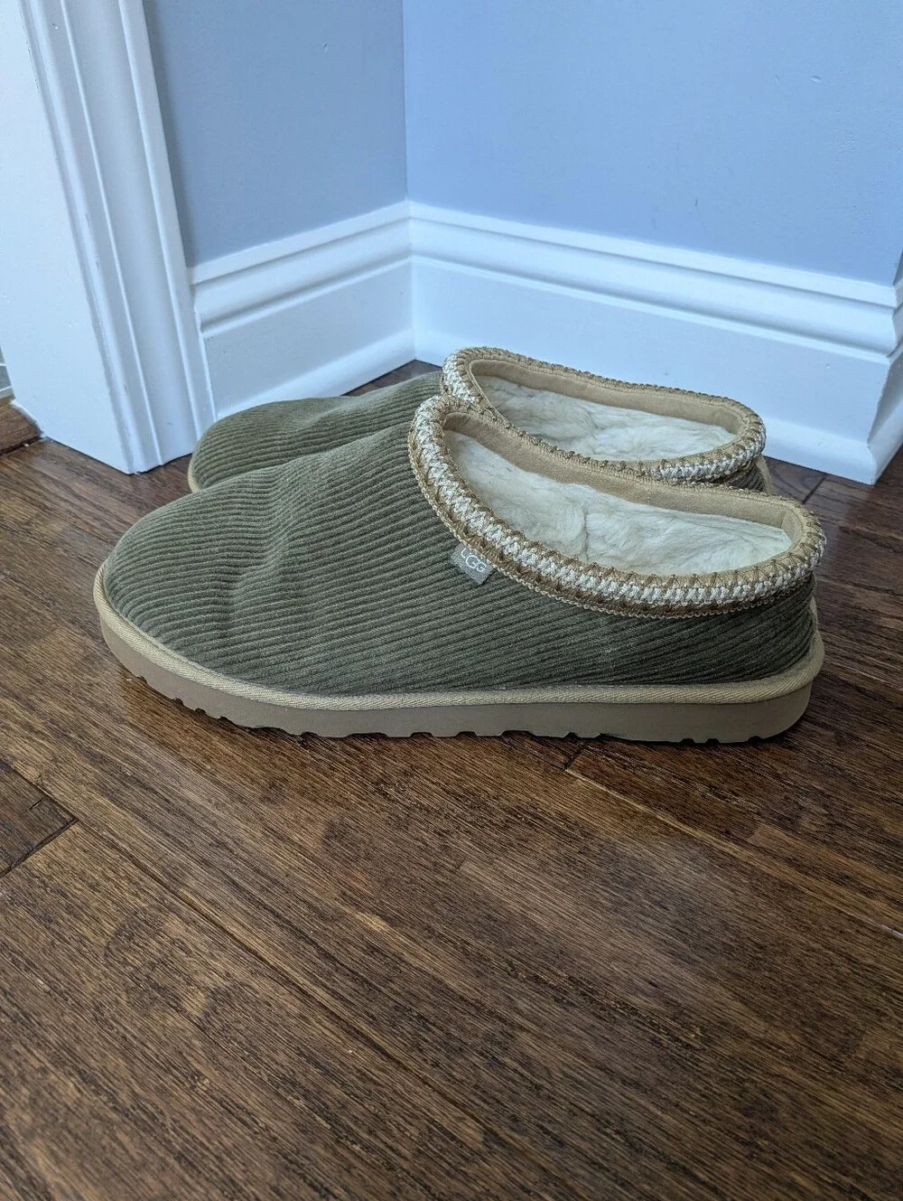 UGG Men's Tasman Slippers Green Corduroy 11